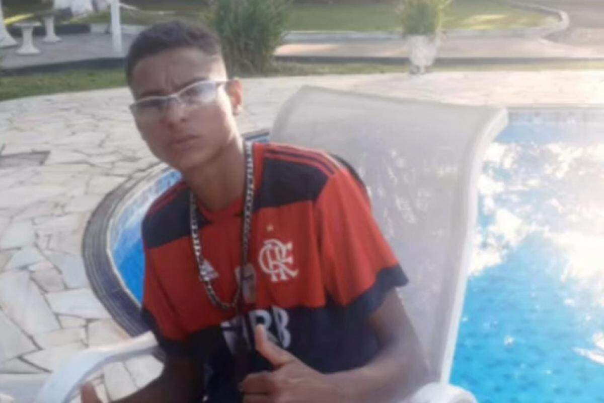 Rafael Guilherme dos Santos Vicente, de 19 anos