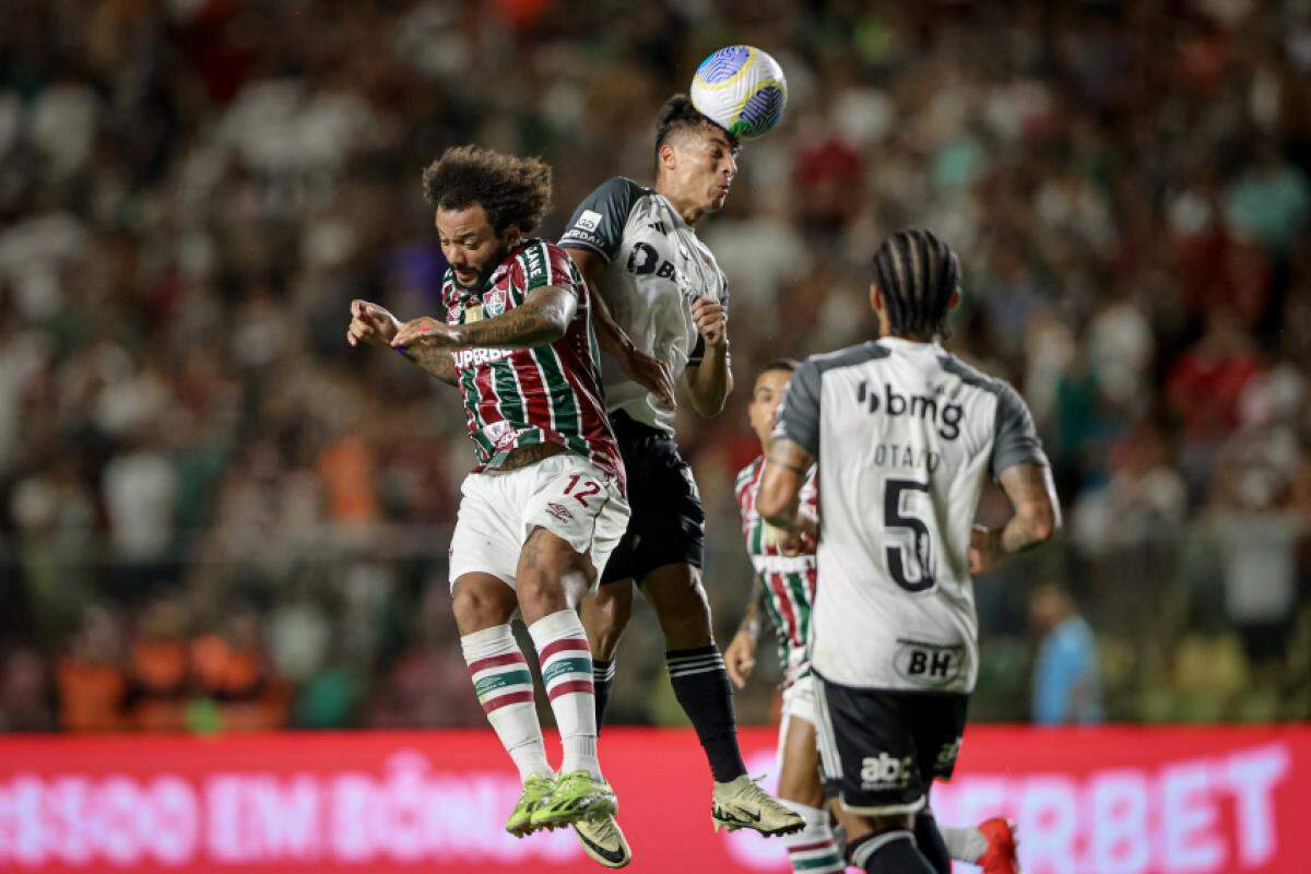 O Atlético-MG arrancou um empate no segundo tempo com o Fluminense por 2 a 2, neste sábado (4), em Cariacica (ES)