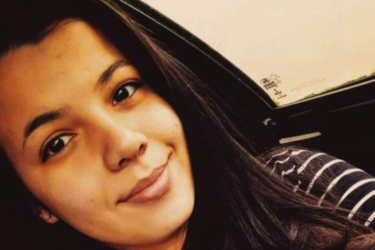 A família procura desesperadamente por Gabriely Sabino de 23 anos