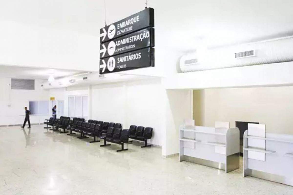 Aeroporto de Franca tem estrutura, mas não tem voos