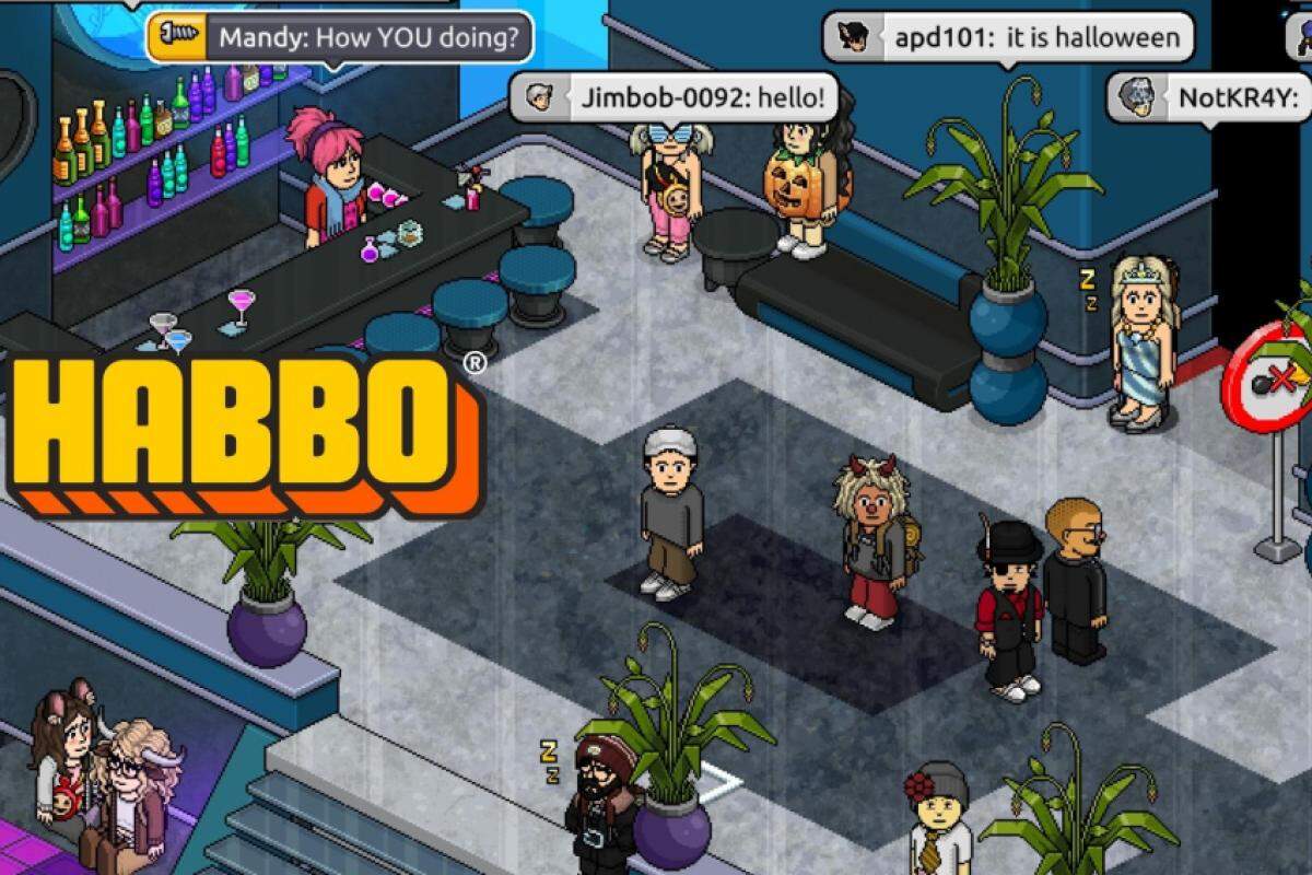  O Habbo Hotel continua em operação até hoje, com uma comunidade ativa de jogadores
