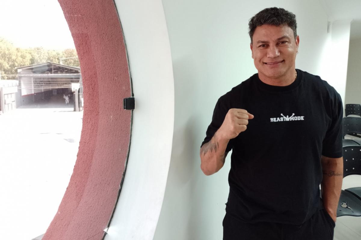 Acelino Popó Freitas em Guaratinguetá