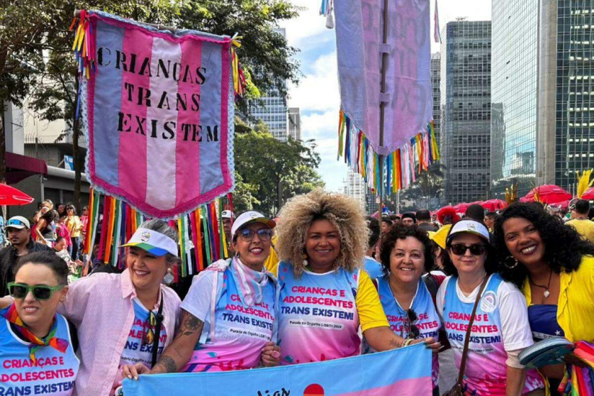 Vereador quer proibir crianças e adolescentes na Parada LGBT