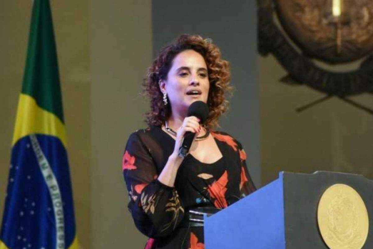 Parecer da procuradora Ines Maria Coimbra, que assina o parecer da PGE, afirma que nem mesmo lei autorizativa na Câmara era necessária neste caso