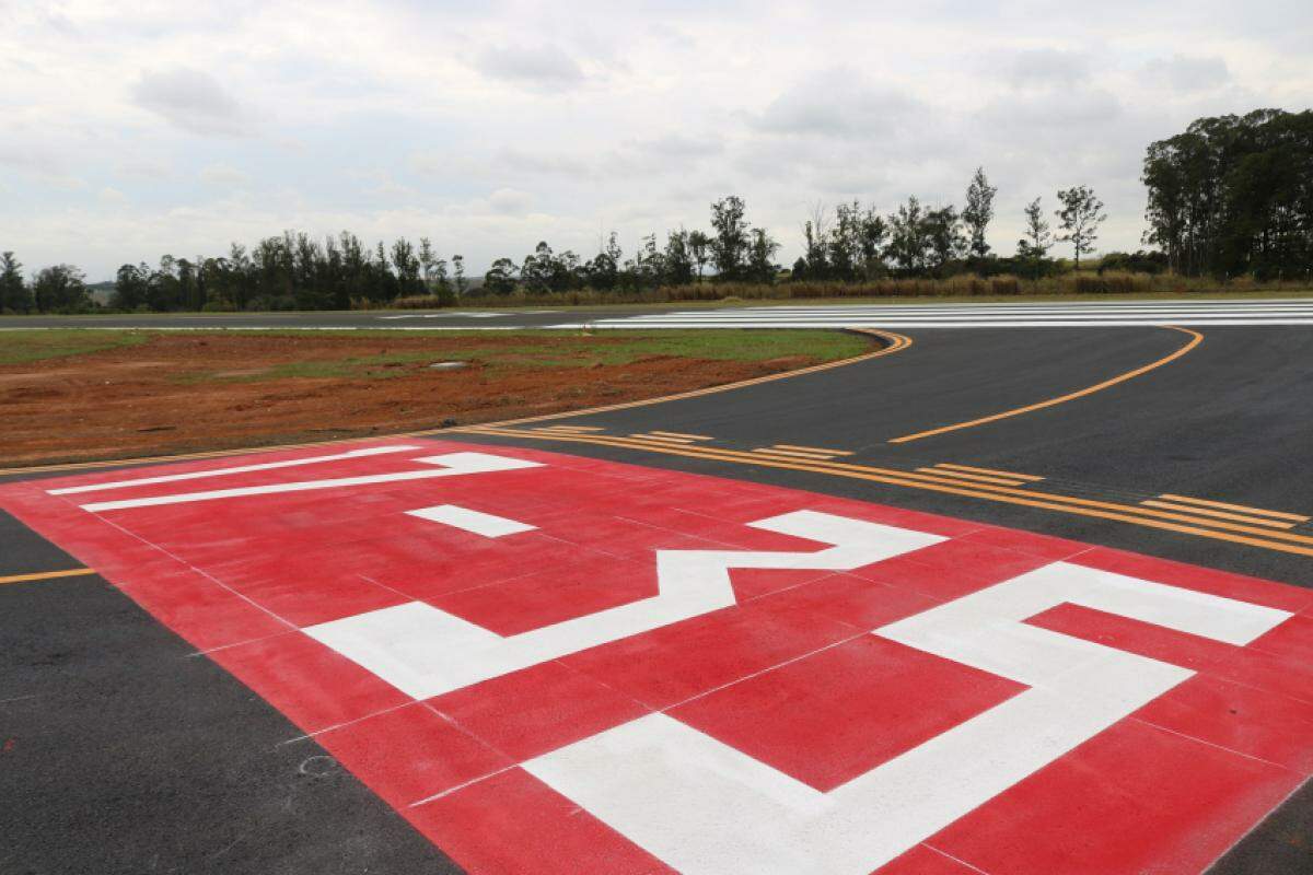 A obra era a terceira e última etapa da revitalização do Aeroporto Municipal