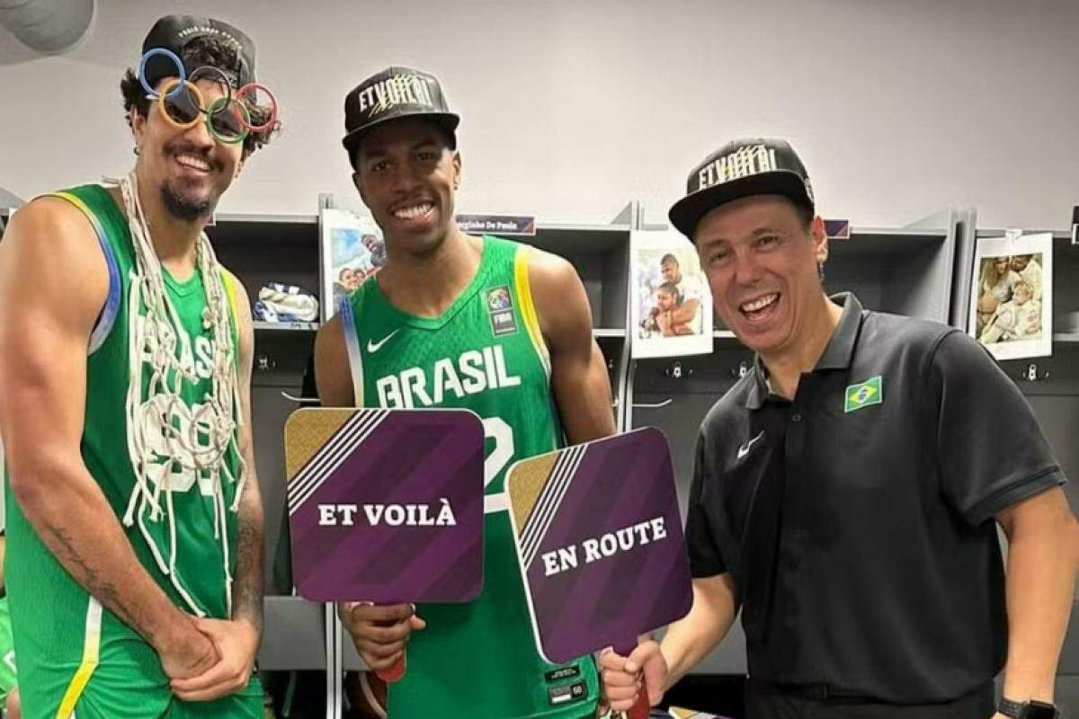 Lucas Dias, Georginho e Helinho celebram vaga do basquete brasileiro nas Olimpíadas