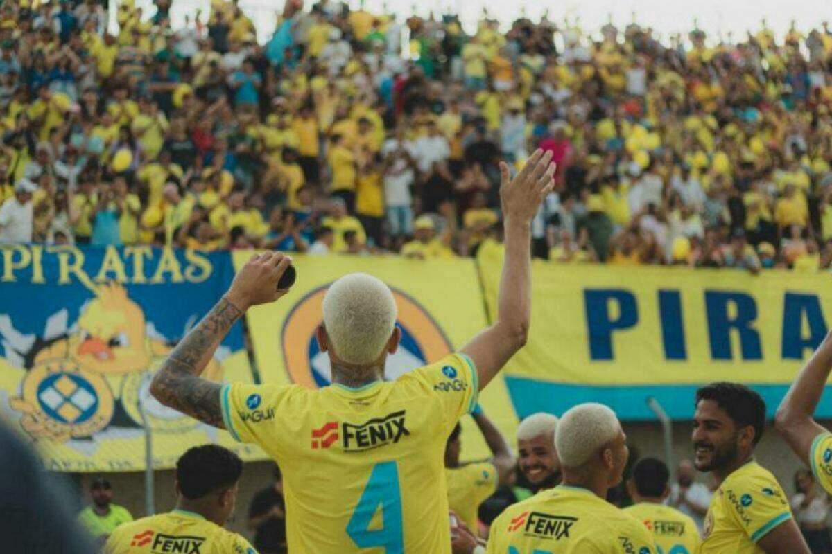 Crônica de Jeremias Alves Pereira Filho aborda a temporada da Associação Esportiva Araçatuba (AEA)