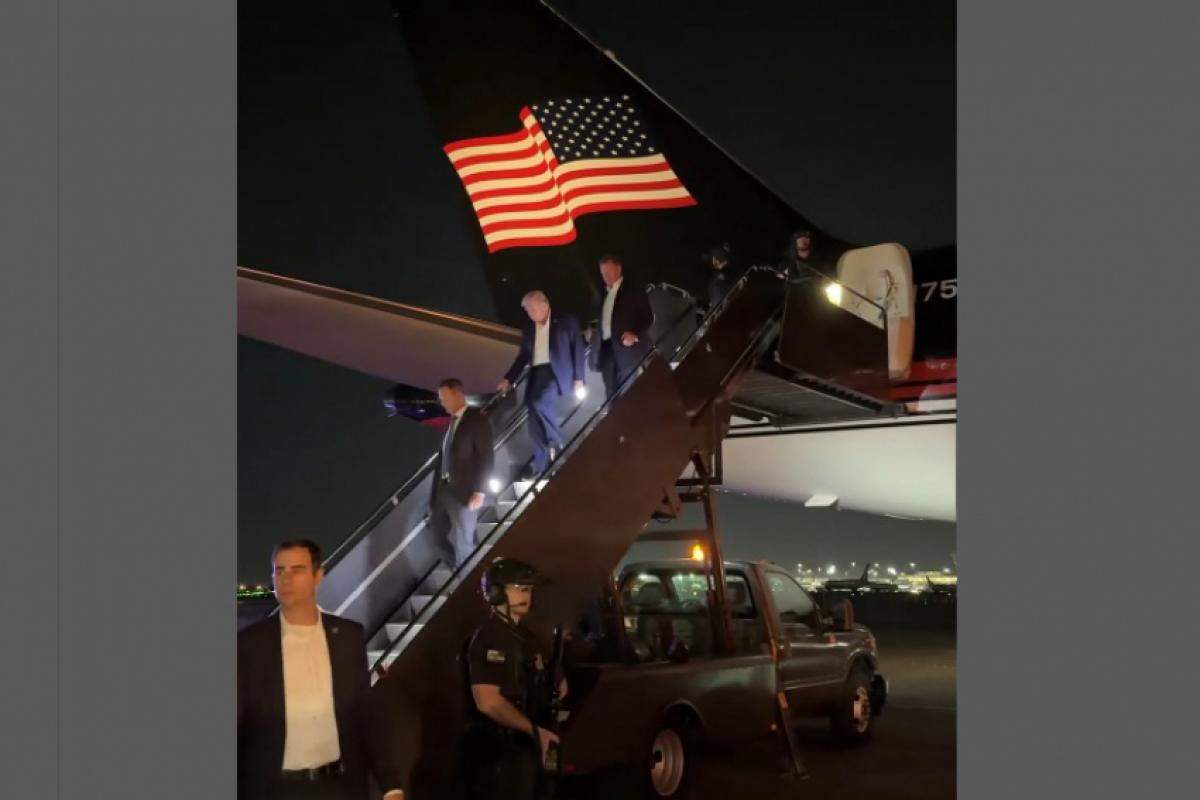 Trump desde do avião em Nova Jersey