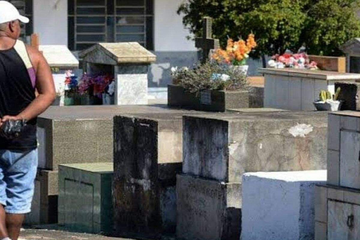 Reinaldo foi sepultado no Cemitério da Vila Rezende 