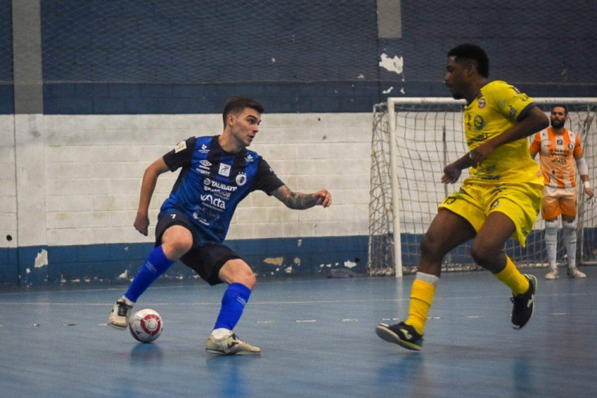 Taubaté Futsal recebe Esporte Toledo pela LNF nesta segunda (29)