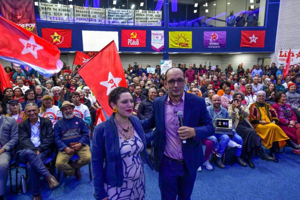 Marina Sassi e Wagner Balieiro durante a convenção partidária
