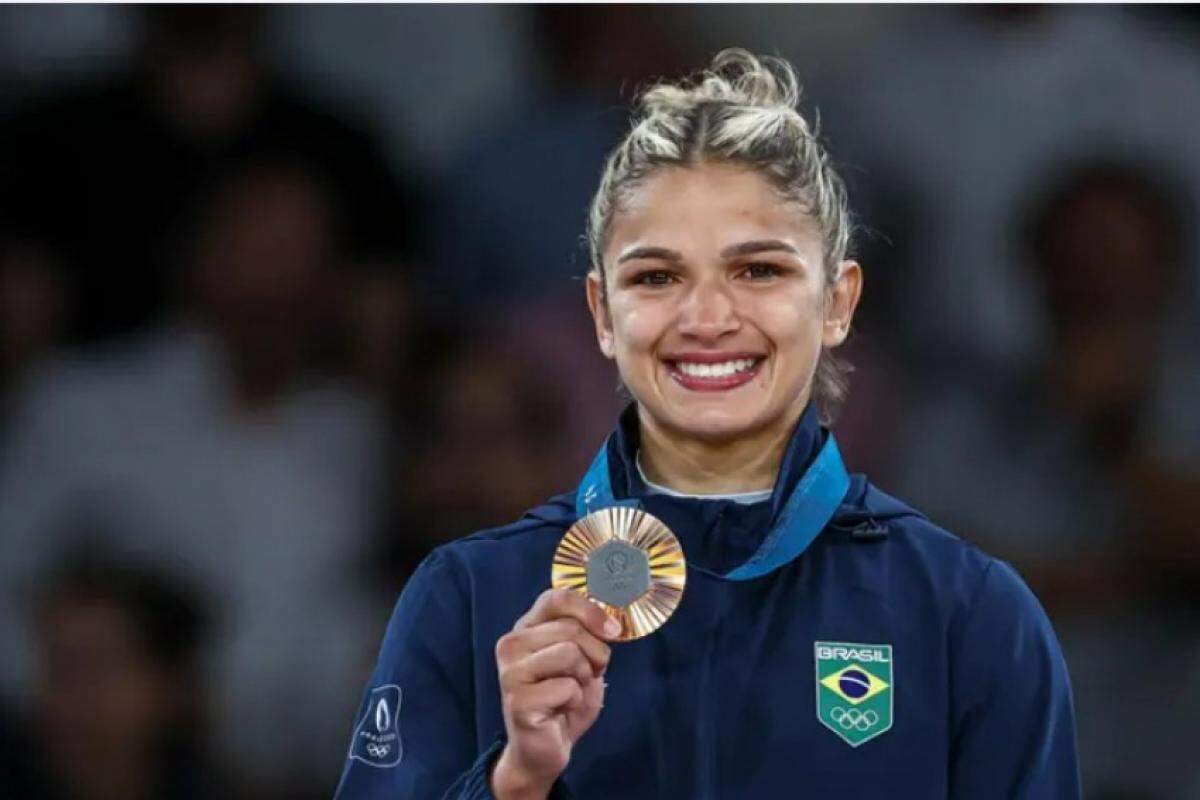 Larissa Pimenta já medalhou, mas foi bronze