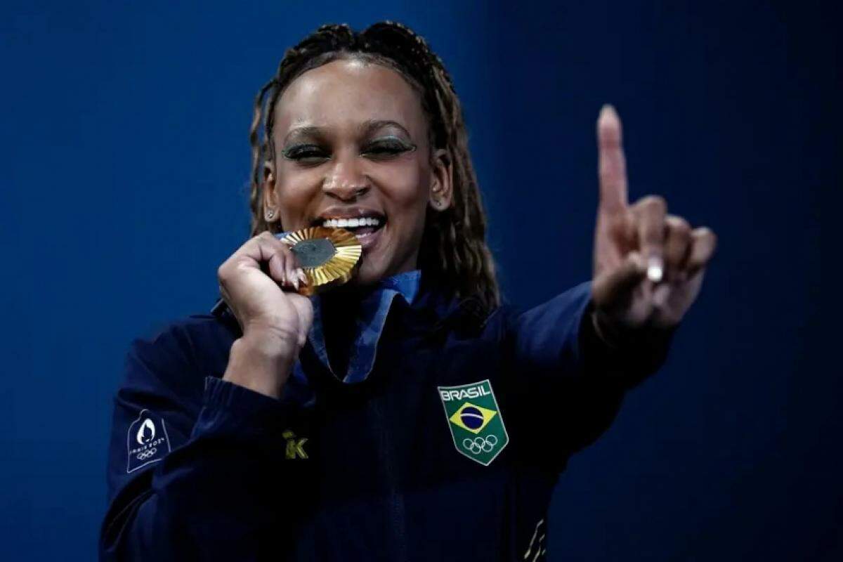 Rebeca Andrade se tornou a maior medalhista olímpica do Brasil