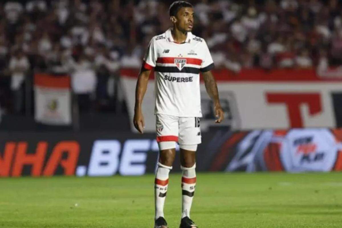 O volante Luiz Gustavo tem surpreendido o São Paulo 