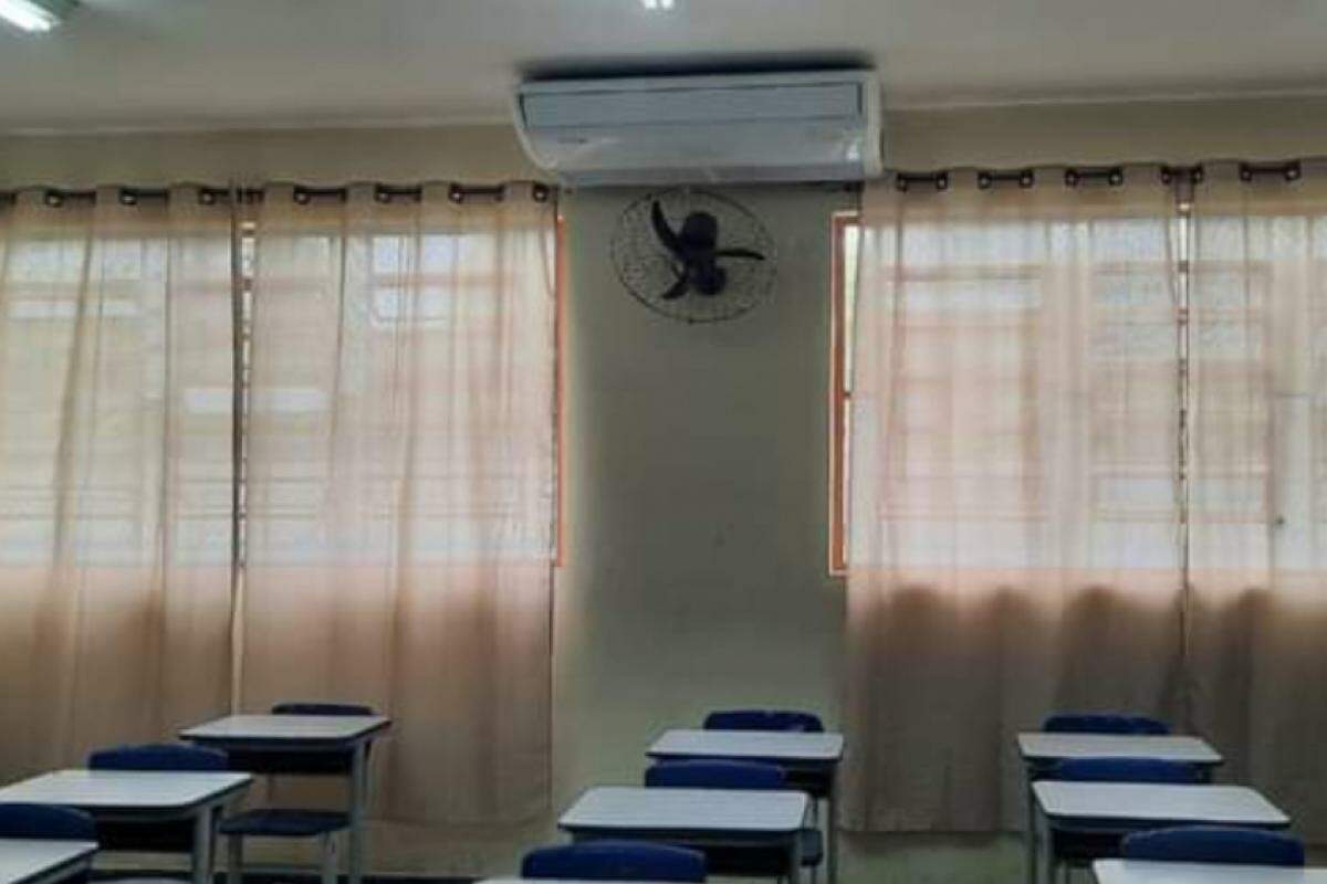 Sala de aula em escola da rede municipal de Taubaté