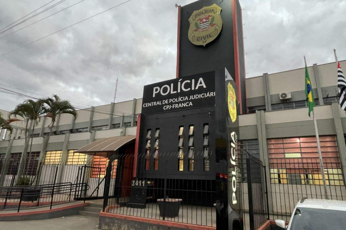 Ocorrência foi registrada na Polícia Civil 