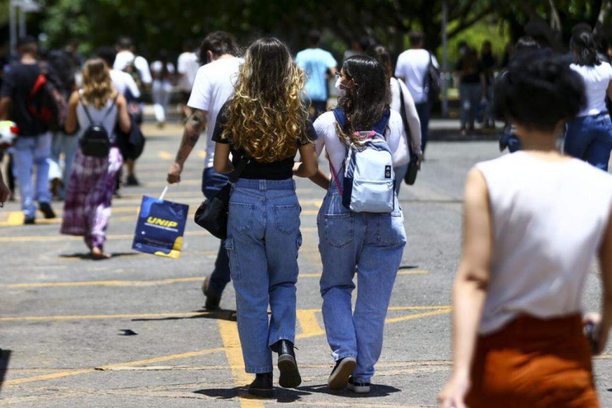 Mudanças, publicadas no Diário Oficial da União nesta quinta-feira (1) inclui as alterações discutidas pelo Congresso Nacional na LDB 