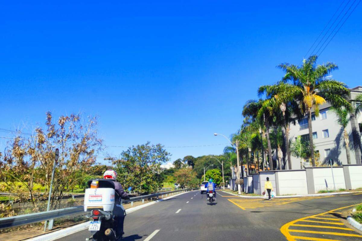 Avenida Dr. Ismael Alonso y Alonso é uma das principais de Franca