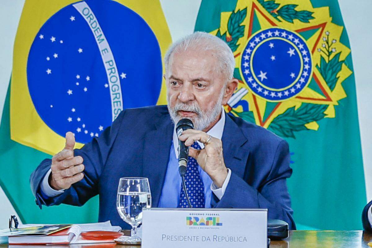 O presidente Luiz Inácio Lula da Silva (PT) anunciou que um vai repatriar brasileiros que estão no Líbano