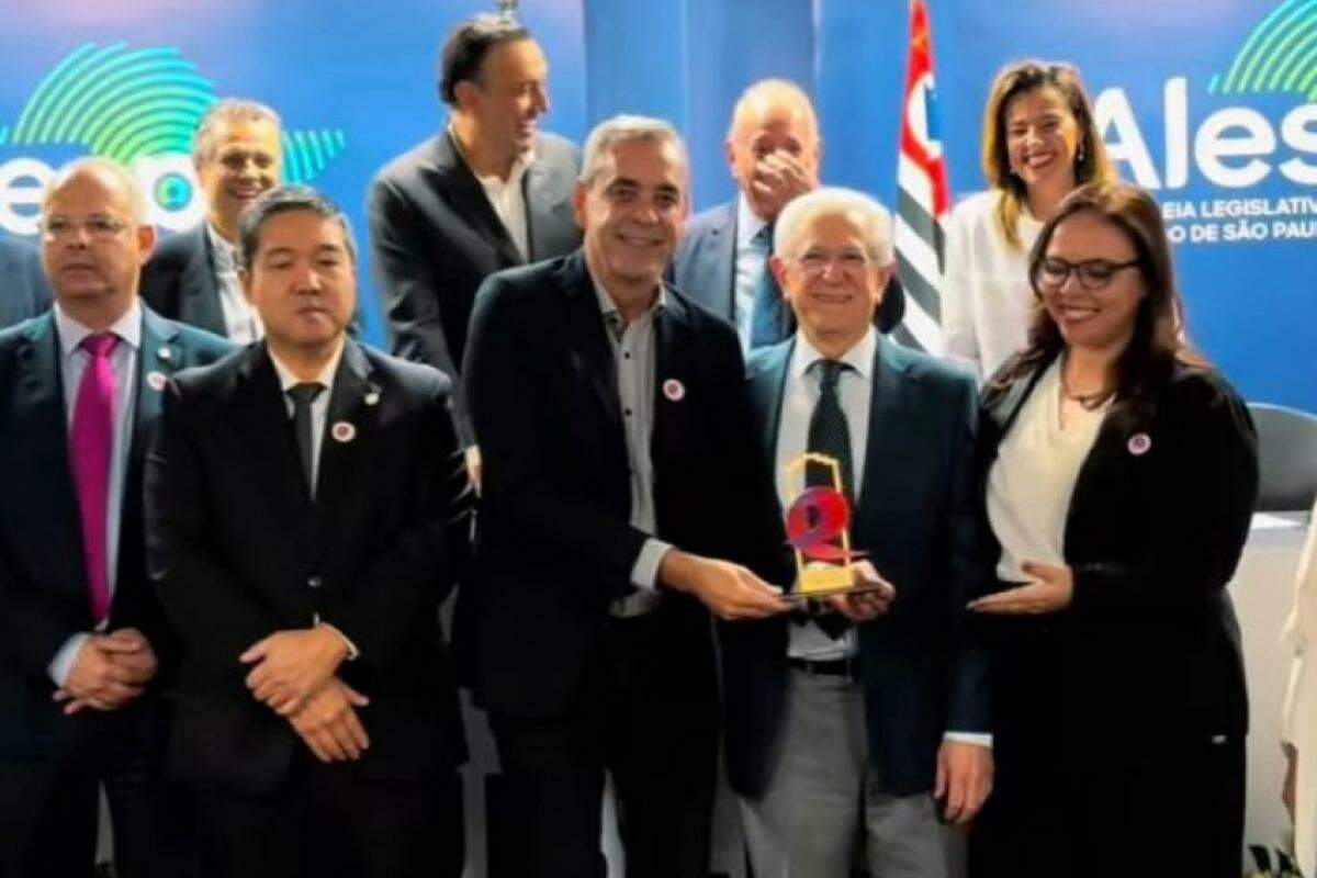 Rodolfo Braga recebeu a premiação de Efetividade Pública na Alesp na quinta-feira (5)