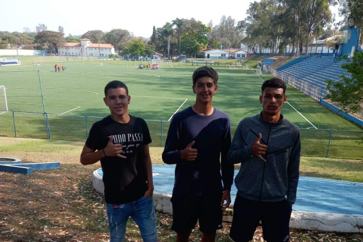 Vaquerim, José Eduardo e Gabriel chegaram à Toca da Raposa no domingo, 22