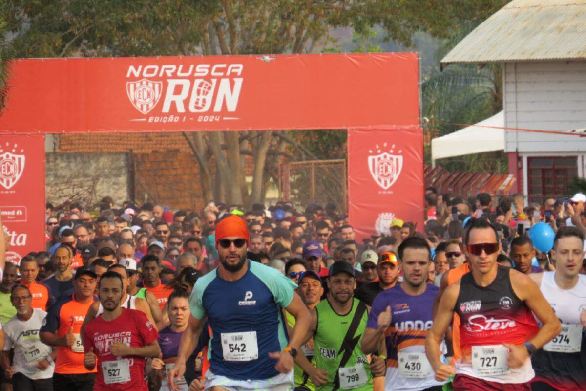 Domingo histórico no clube. Largada da primeira edição da Norusca Run