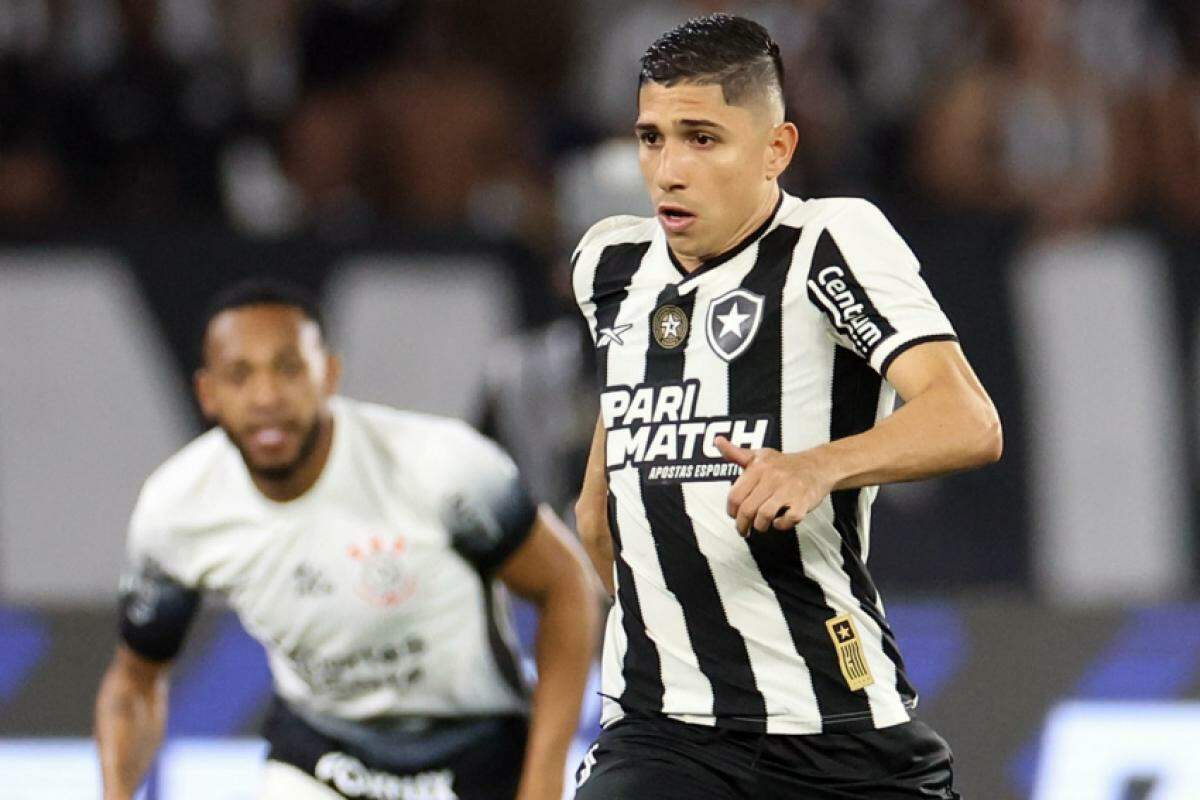 O Corinthians tem 'choque de realidade', cai para a 18ª colocação, com 25 pontos, e segue em situação crítica na zona do rebaixamento. 