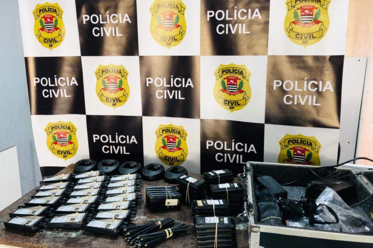 Radiocomunicadores foram recuperados pela Polícia Civil 