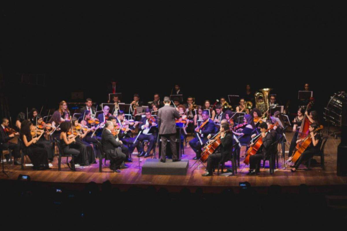 Orquestra Sinfônica Municipal atende estudantes a partir de 11 anos