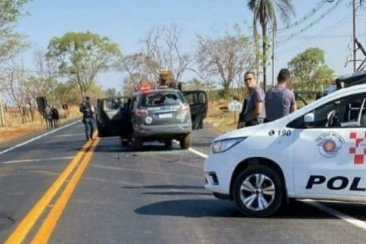 Troca de tiros ocorreu no trevo da rodovia Joaquim Ferreira, que liga Altinópolis a Cajuru, próximo a Ribeirão Preto