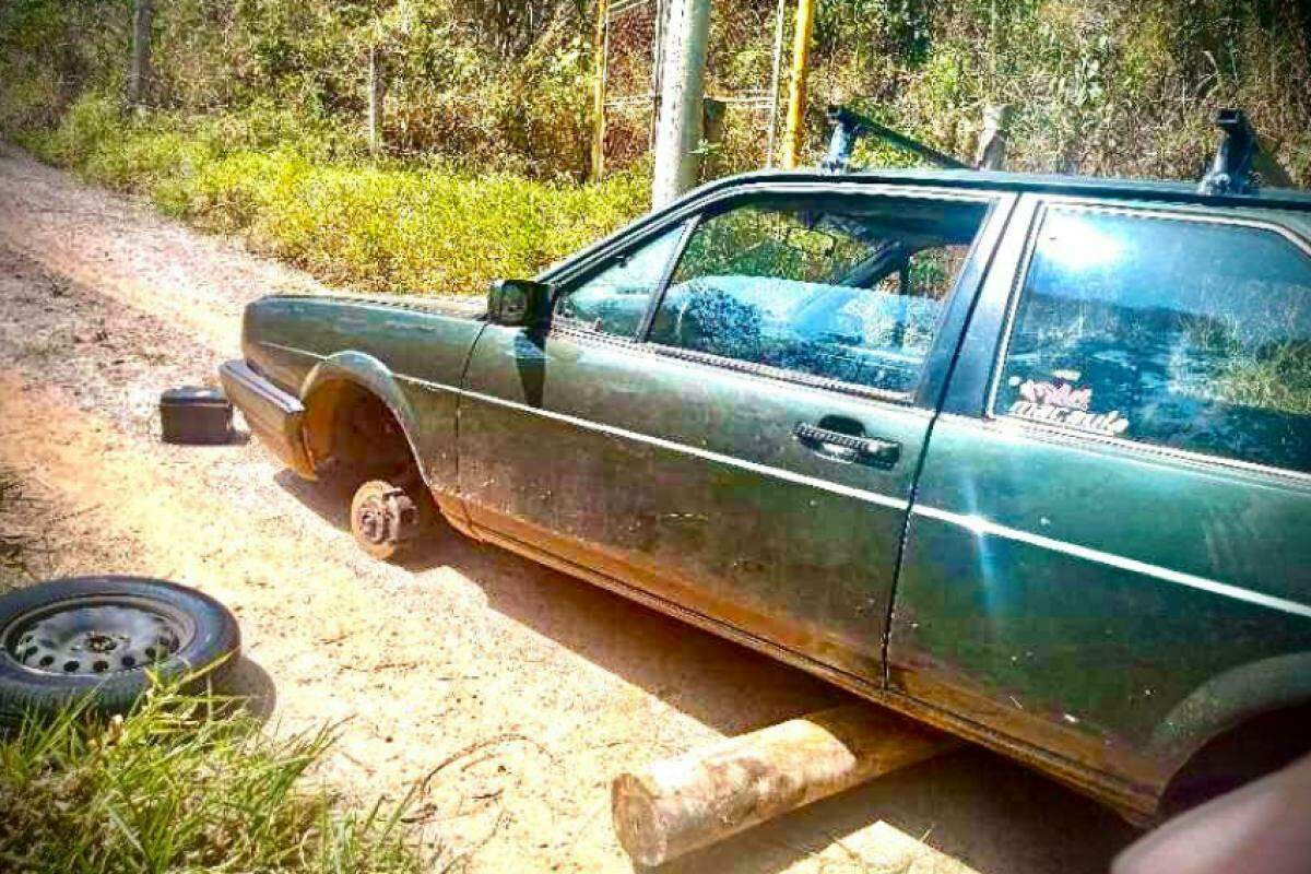 O carro foi devolvido ao proprietário, que é de Franco da Rocha