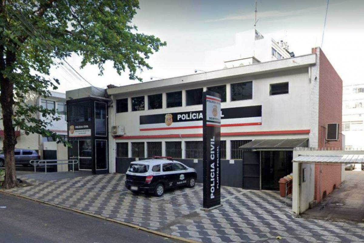 Homem que furtou e o que comprou foram conduzidos ao plantão da Polícia Civil