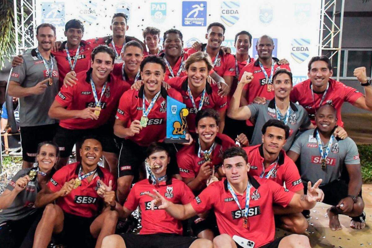 A equipe masculina do Sesi-SP se sagrou campeã brasileira da categoria sub-20