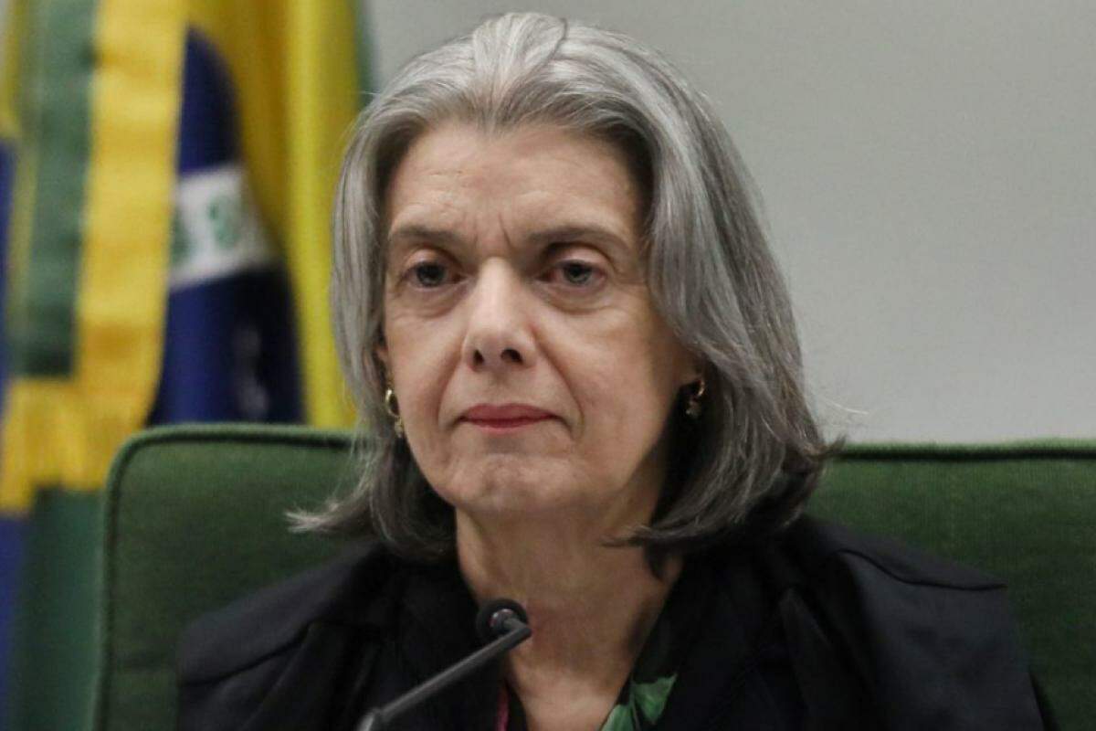 O anúncio foi feito pela presidente do TSE, ministra Cármen Lúcia, no início da sessão plenária desta quinta (12)