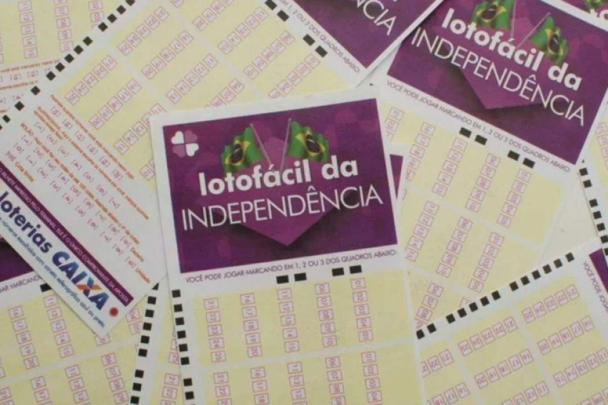  Dois bolões do Vale do Paraíba acertaram 15 números na Lotofácil da Independência 