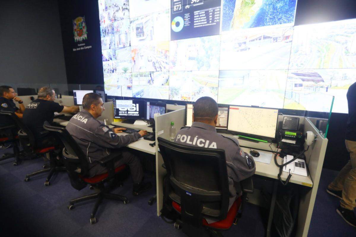 Centro de monitoramento de câmeras de São José dos Campos