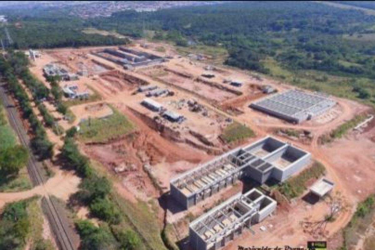 Estação de Tratamento de Esgoto Vargem Limpa, obra iniciada em 2015 e paralisada em 2021, segue inacabada