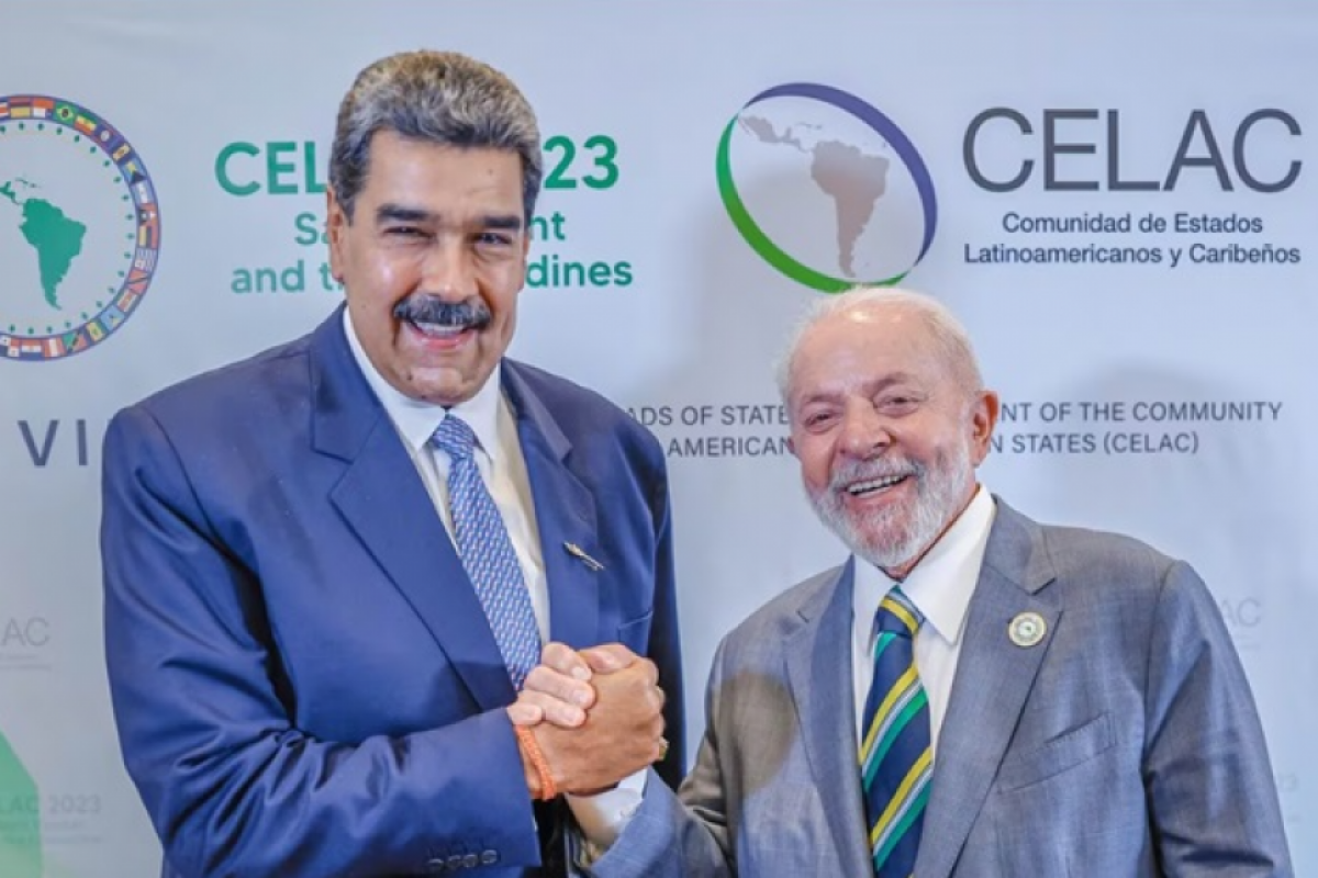 Nicolás Maduro e o presidente Luiz Inácio Lula da Silva (PT) 