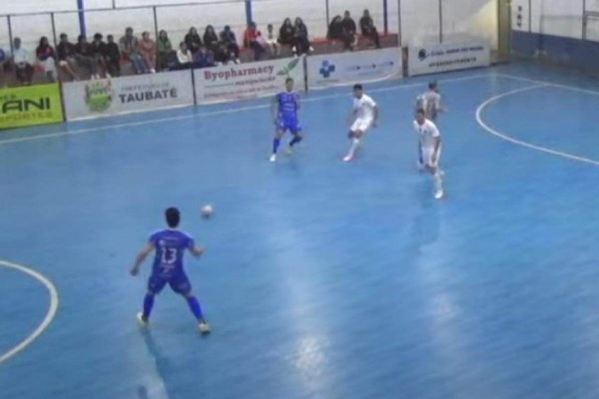 Lance de Taubaté Futsal e Barão de Mauá