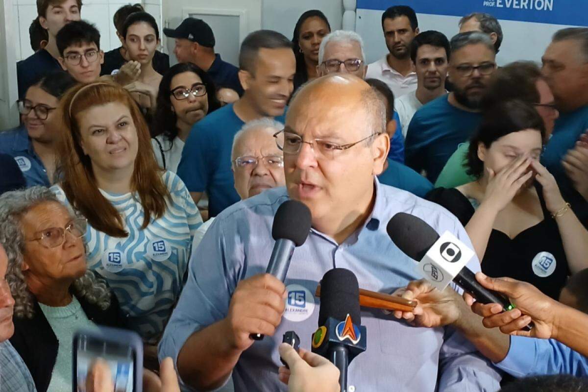 Alexandre Ferreira reeleito Prefeito de Franca 