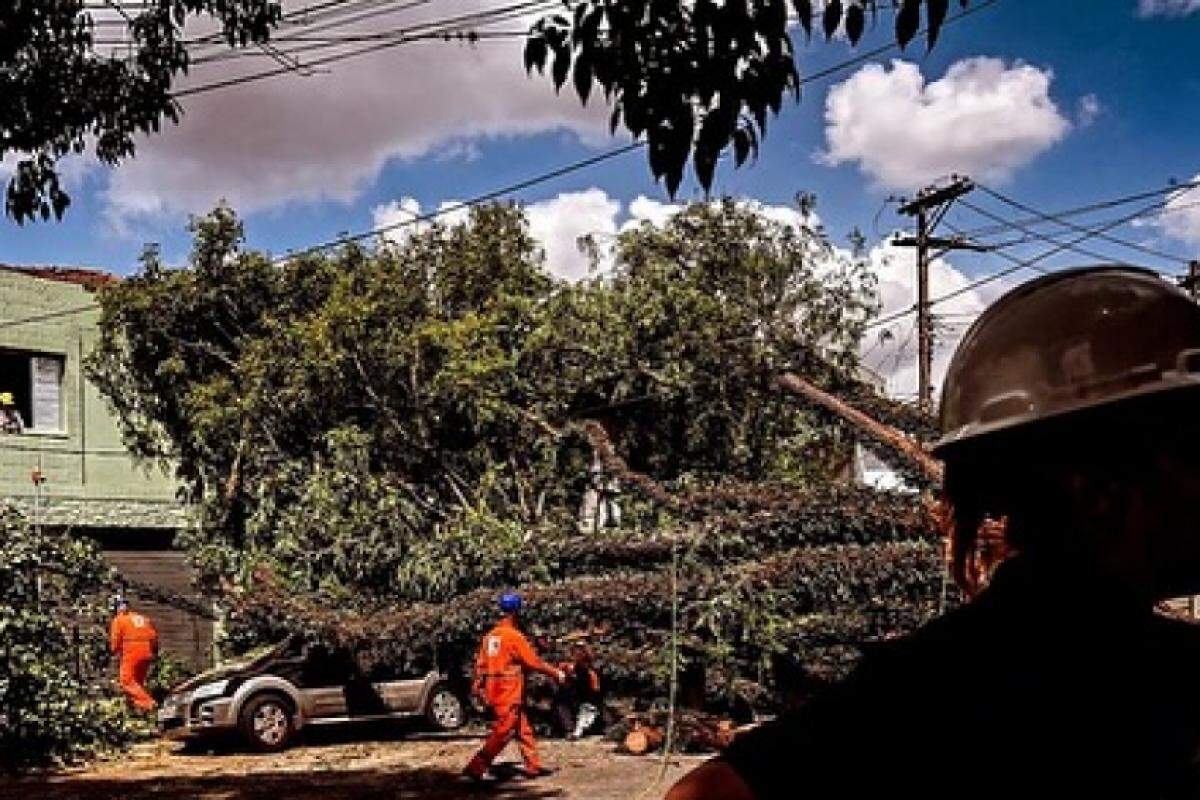 O Procon-SP anunciou que notificará a empresa para que explique os motivos da demora para restabelecer o fornecimento.