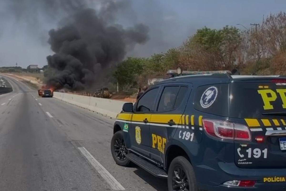 O caso aconteceu em São José dos Campos, no km 155 da rodovia, na pista norte