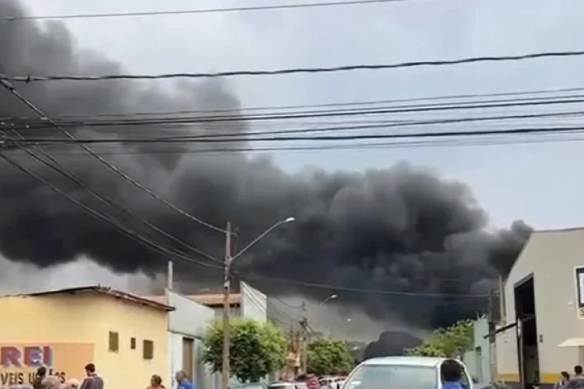 Explosão aconteceu em uma indústria química no bairro Vila Industrial, na cidade de Sertãozinho