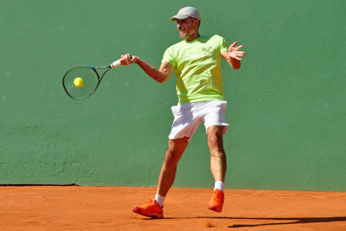 Bauruense André Cury, ex-número 1 do mundo ITF, estará em quadra