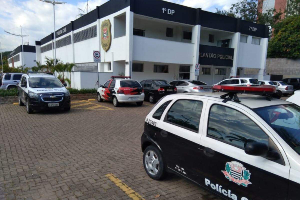 O caso foi registrado no Plantão Policial e deverá ser investigado pelo 5º DP