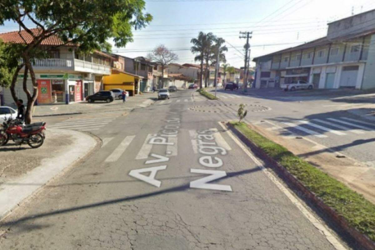 Corpo foi achado no bairro Altos de Santana, na zona norte de São José