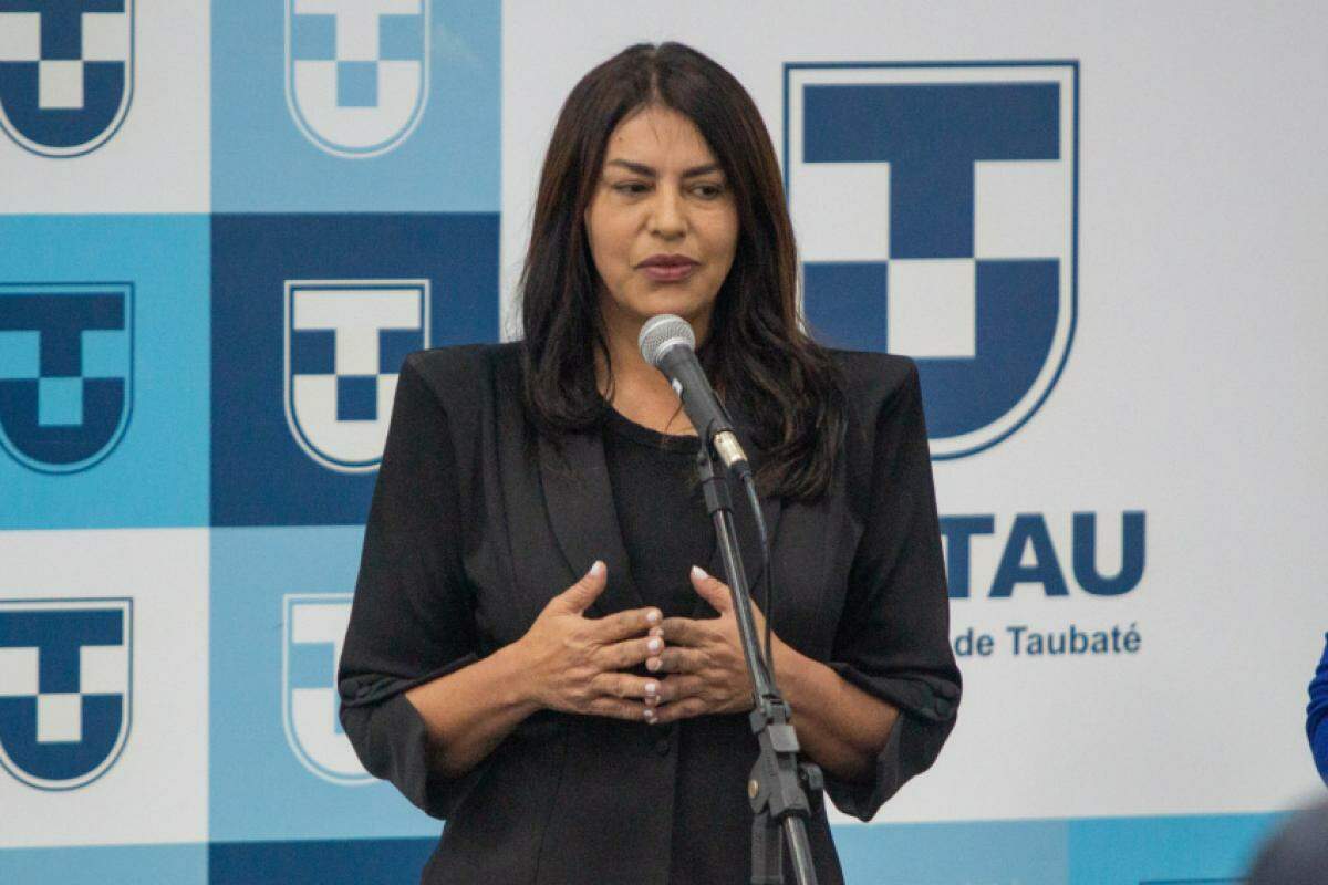 Marcia é candidata à Prefeitura de Taubaté pelo PL