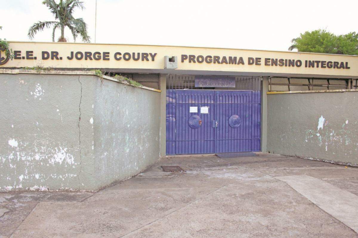 Escola Estadual Jorge Cury teve as urnas substituídas