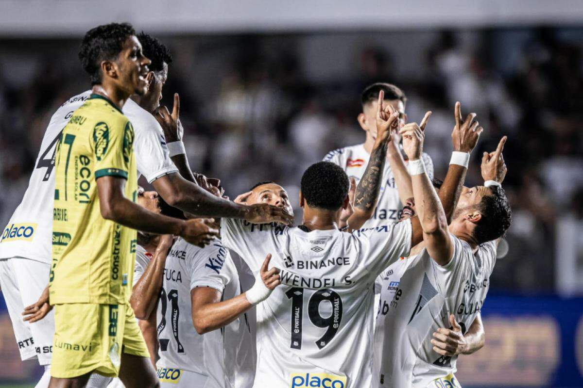 Faltam 3 vitórias nos próximos 7 jogos para o acesso, que está bem perto.