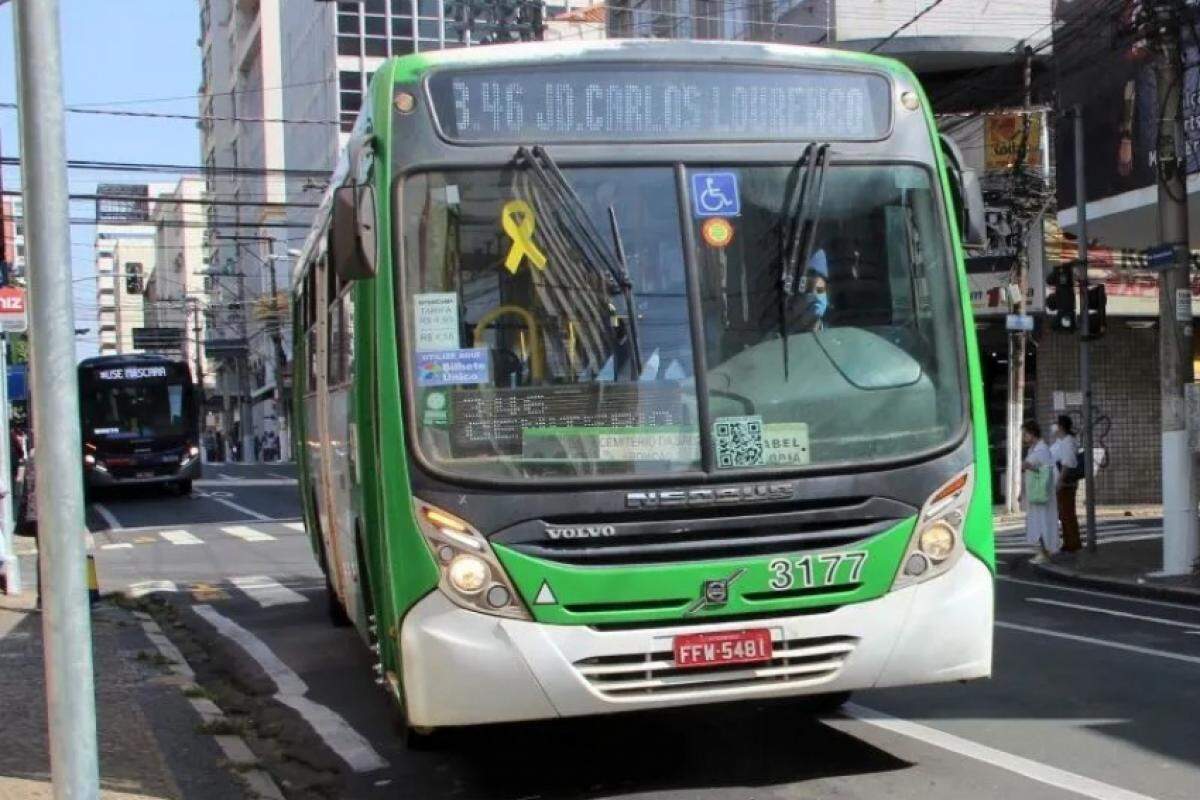 Homem foi encontrado inconsciente, em parada cardiorrespiratória, e não resistiu aos ferimentos.